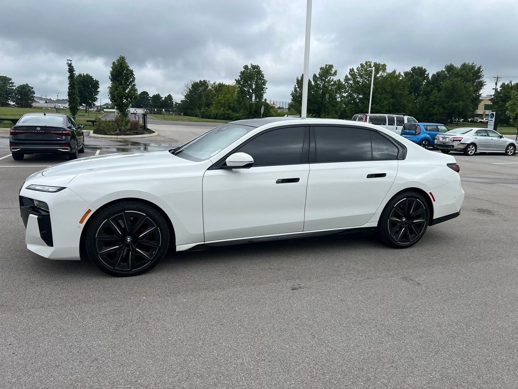 2024 BMW 7 Series 760i xDrive