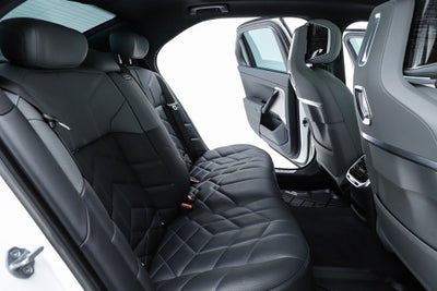 2024 BMW 7 Series 760i xDrive