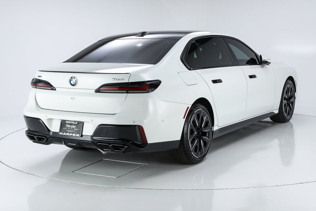 2024 BMW 7 Series 760i xDrive