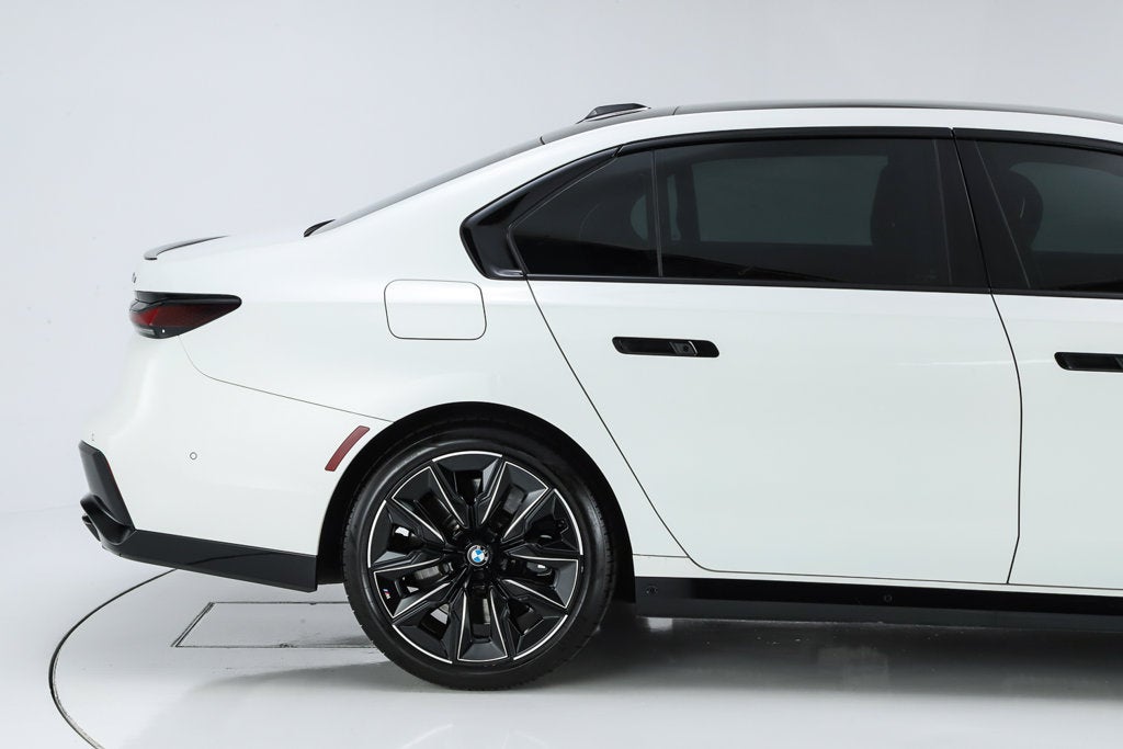 2024 BMW 7 Series 760i xDrive