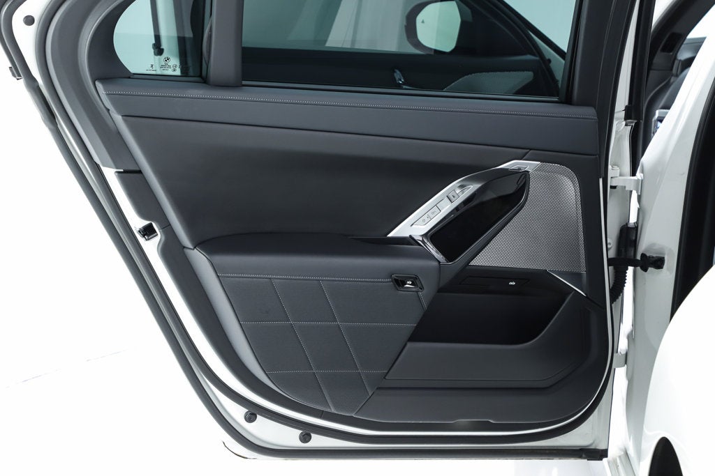 2024 BMW 7 Series 760i xDrive