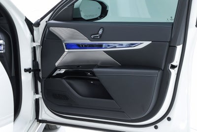 2024 BMW 7 Series 760i xDrive