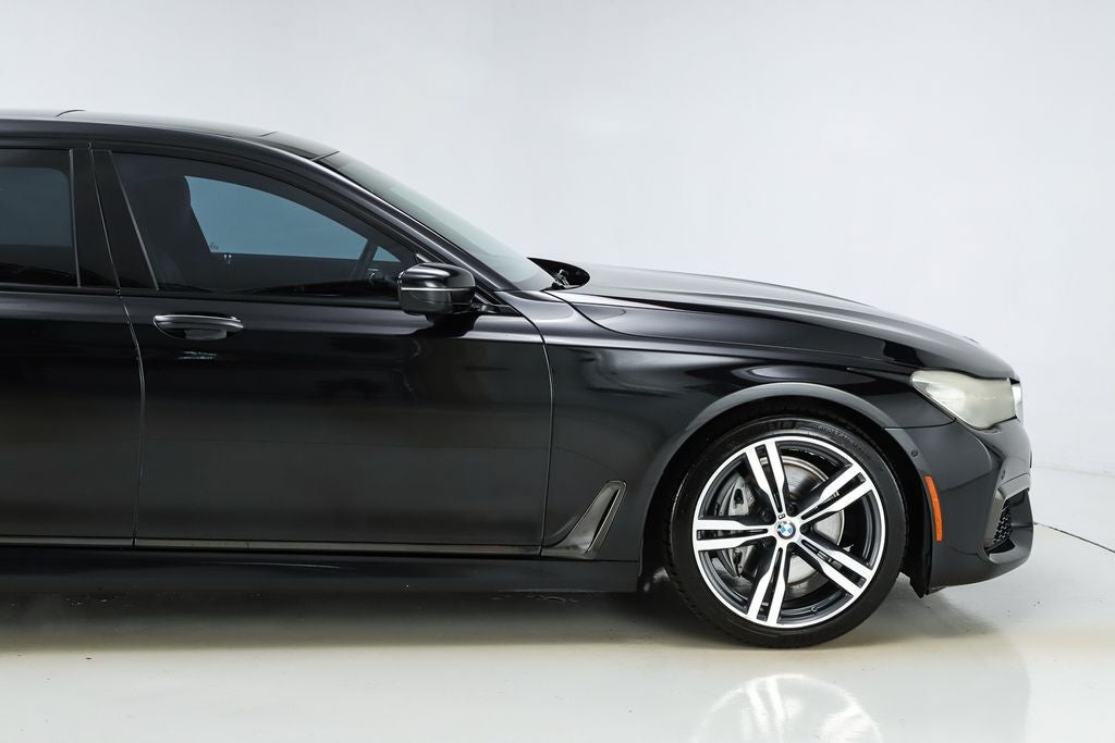 2019 BMW 7 Series 740i
