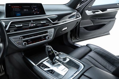 2019 BMW 7 Series 740i
