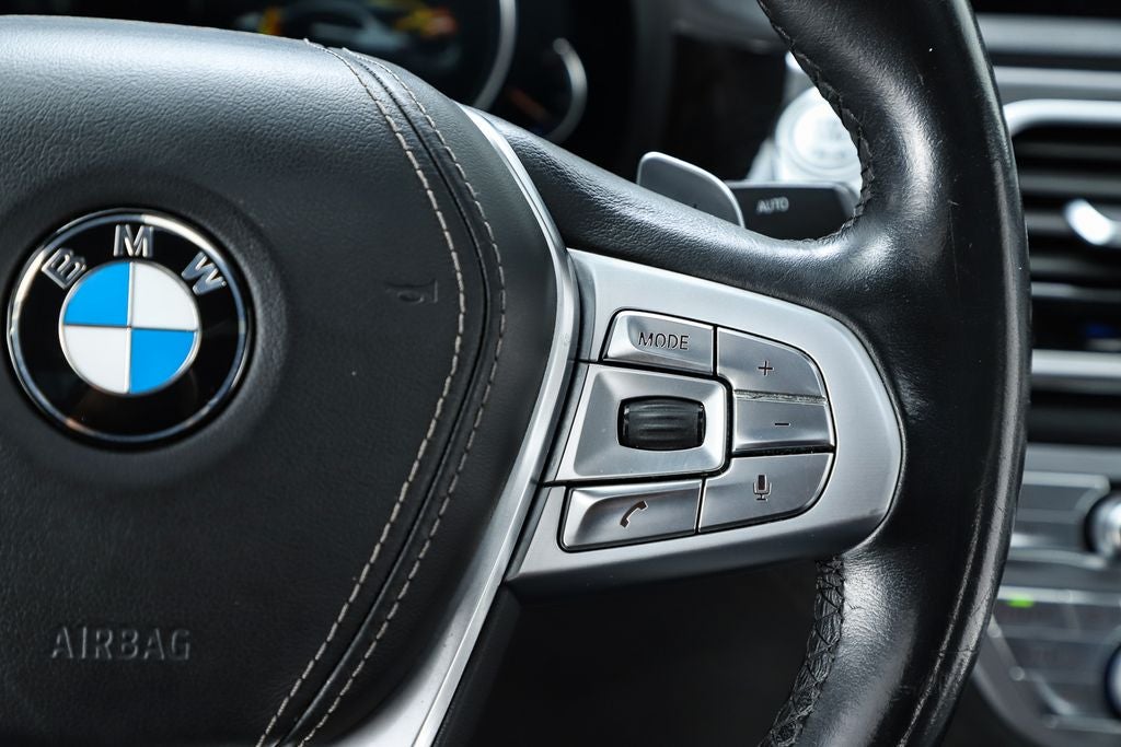 2019 BMW 7 Series 740i