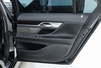 2019 BMW 7 Series 740i