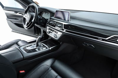 2019 BMW 7 Series 740i