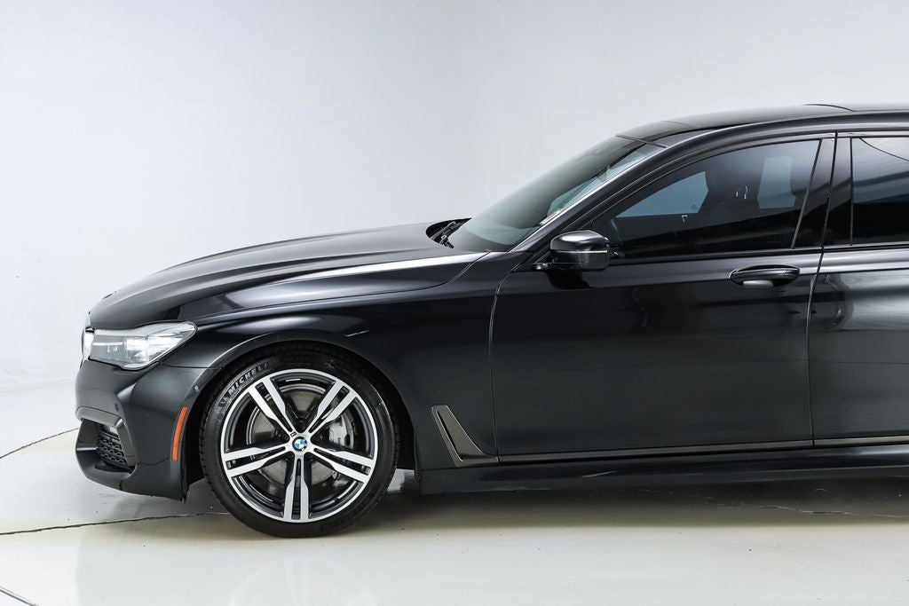 2019 BMW 7 Series 740i