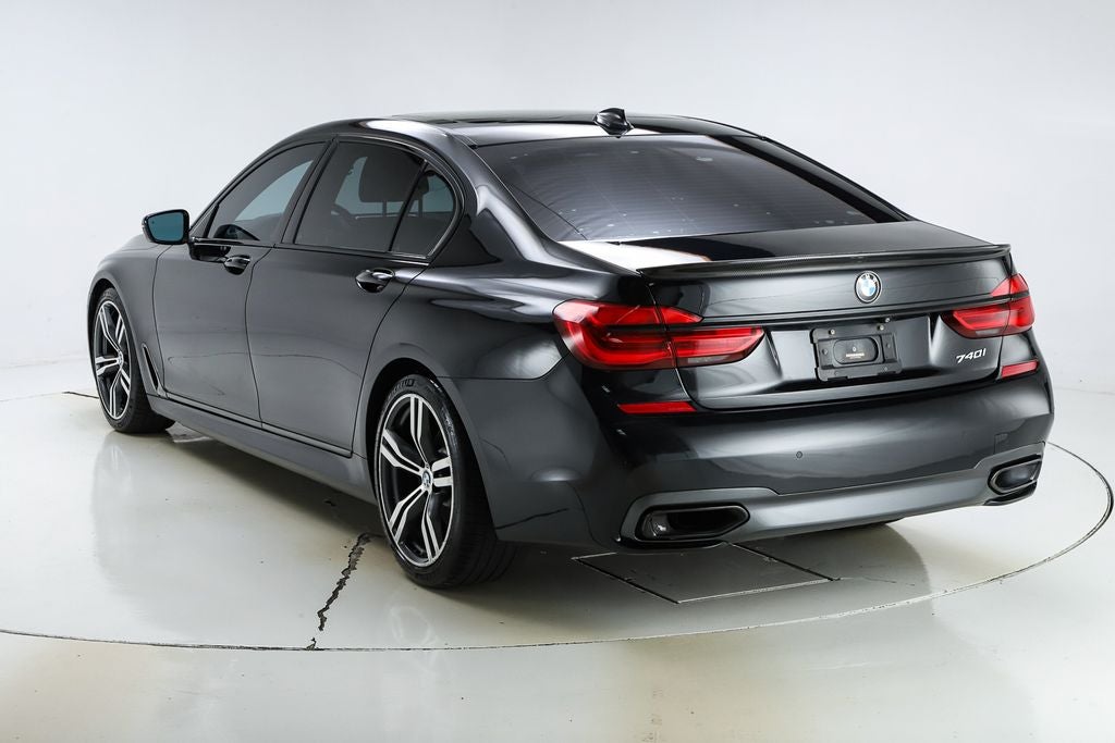 2019 BMW 7 Series 740i