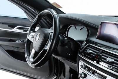 2019 BMW 7 Series 740i