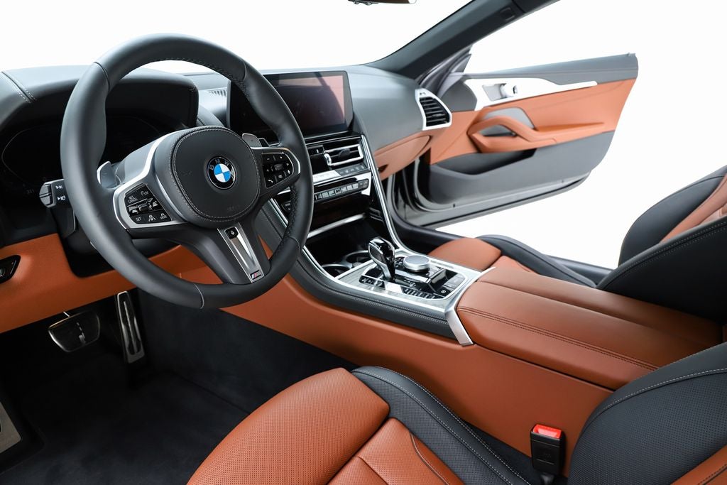 2026 BMW 8 Series 840i