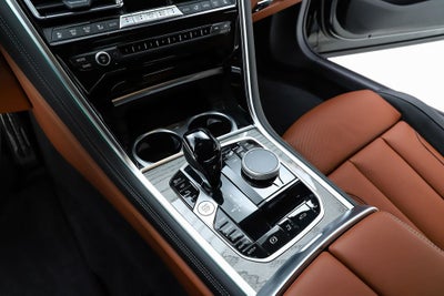 2026 BMW 8 Series 840i