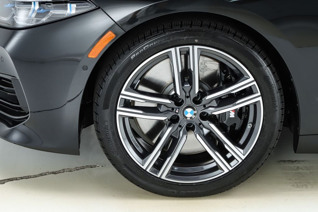 2026 BMW 8 Series 840i