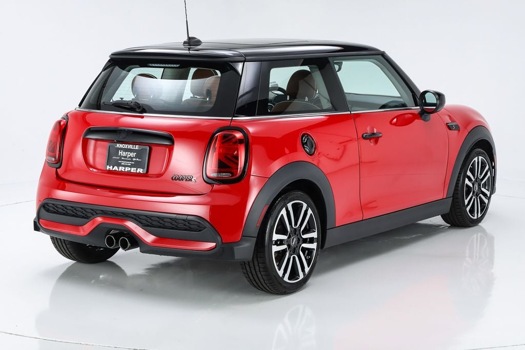 2024 MINI Cooper S Iconic
