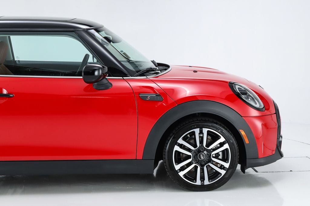 2024 MINI Cooper S Iconic