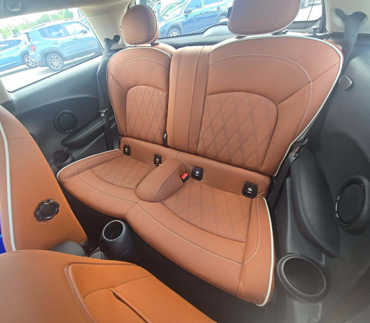 2024 MINI Cooper S Iconic