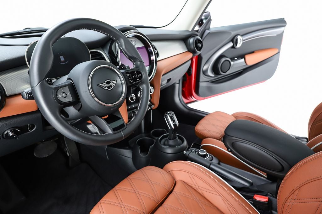 2024 MINI Cooper S Iconic