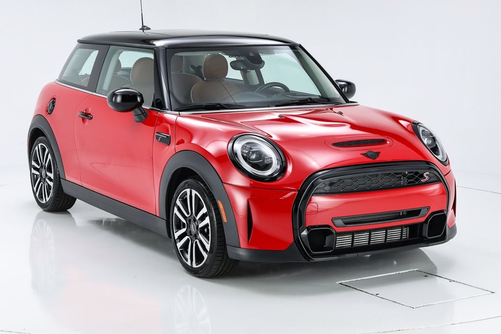 2024 MINI Cooper S Iconic