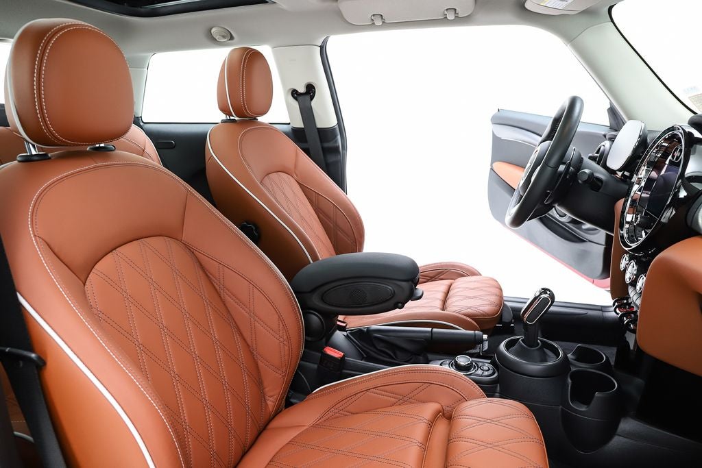 2024 MINI Cooper S Iconic