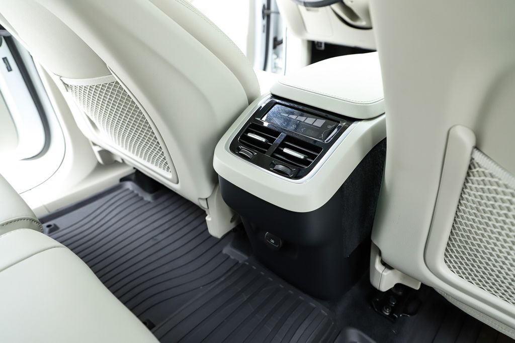 2024 Volvo XC90 Ultimate