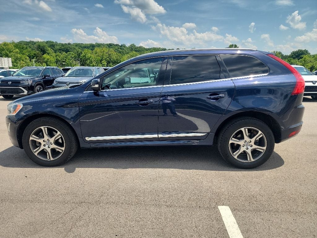 2015 Volvo XC60 T6 Premier Plus