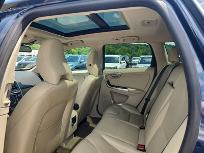 2015 Volvo XC60 T6 Premier Plus