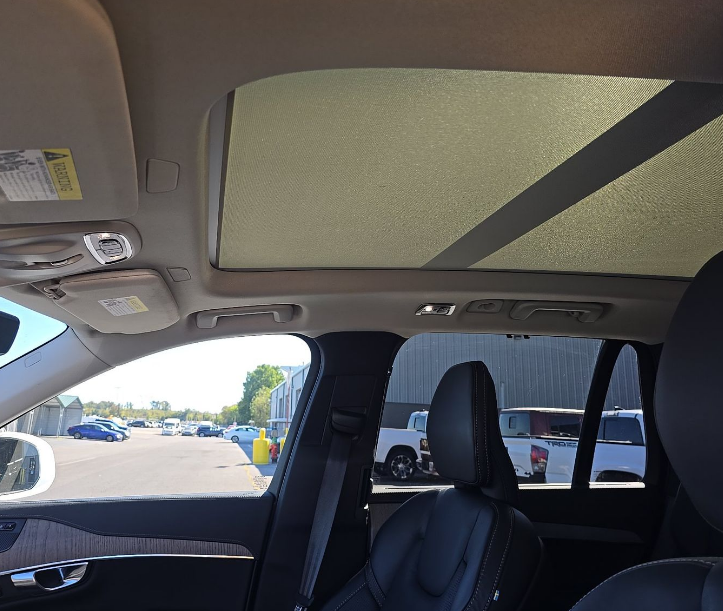 2022 Volvo XC90 T6 Inscription
