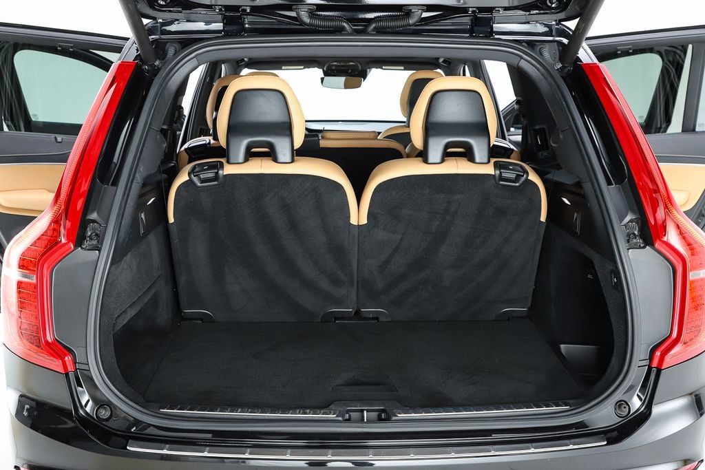 2021 Volvo XC90 T6 Inscription