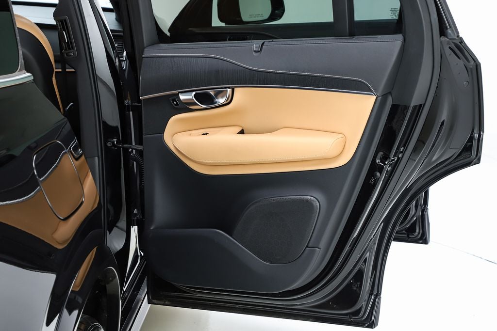 2021 Volvo XC90 T6 Inscription