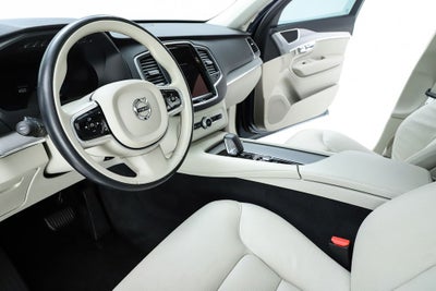 2023 Volvo XC90 B5 Core