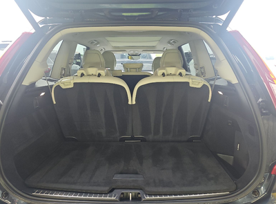 2023 Volvo XC90 B5 Core