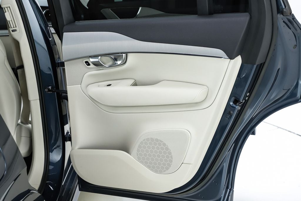 2023 Volvo XC90 B5 Core