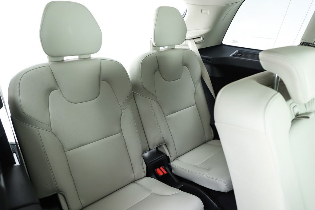2023 Volvo XC90 B5 Core