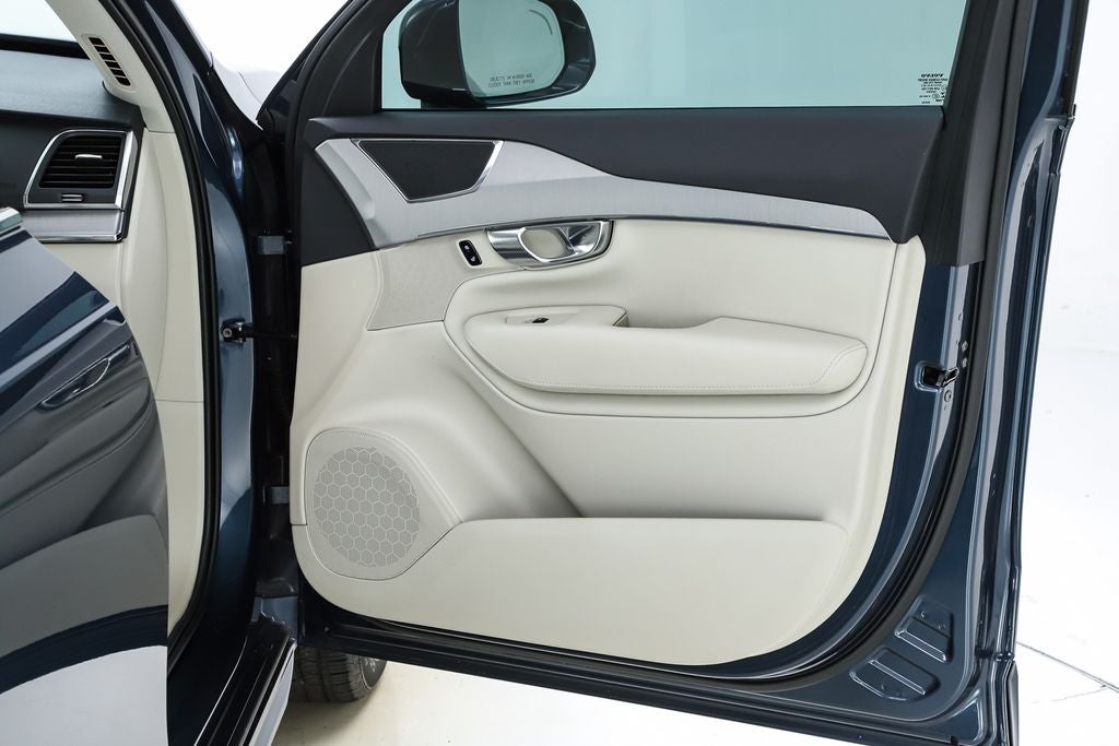 2023 Volvo XC90 B5 Core