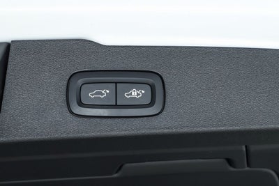 2023 Volvo V60 Cross Country Ultimate