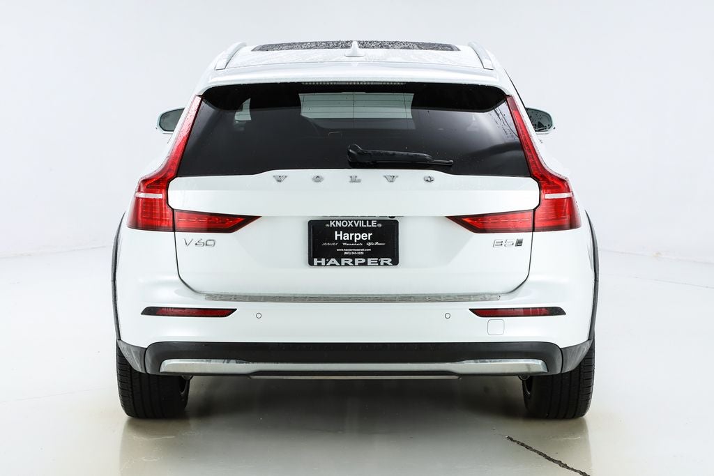 2023 Volvo V60 Cross Country Ultimate