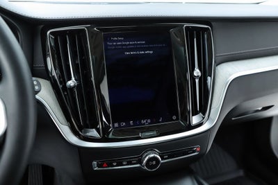 2023 Volvo V60 Cross Country Ultimate