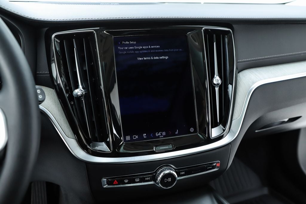 2023 Volvo V60 Cross Country Ultimate