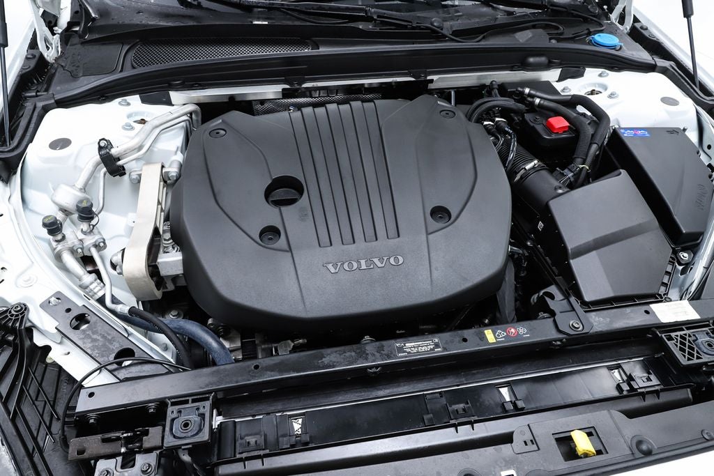 2023 Volvo V60 Cross Country Ultimate