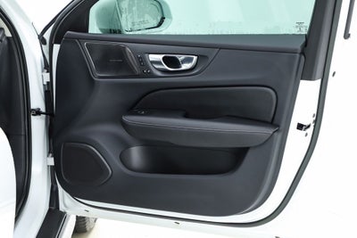 2023 Volvo V60 Cross Country Ultimate