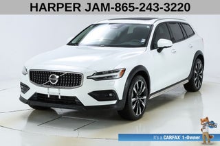 2023 Volvo V60 Cross Country Ultimate