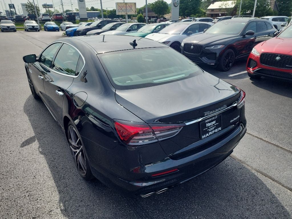 2023 Maserati Quattroporte Modena