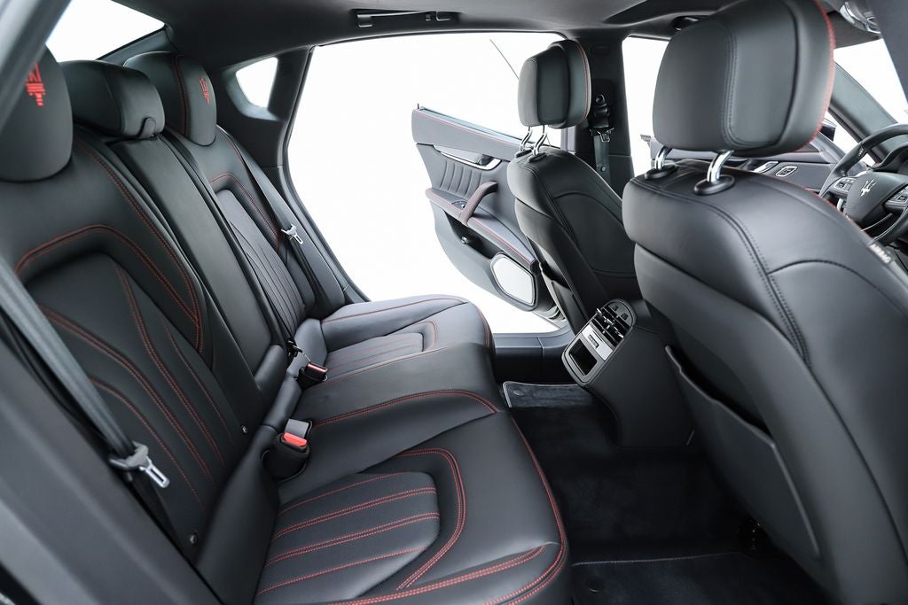 2023 Maserati Quattroporte Modena