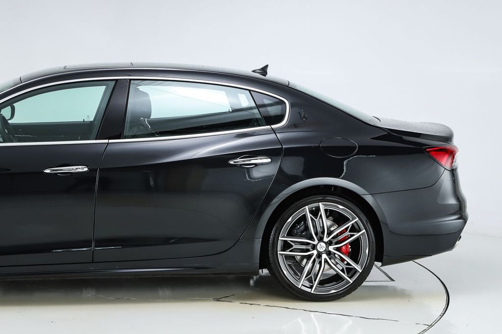 2023 Maserati Quattroporte Modena