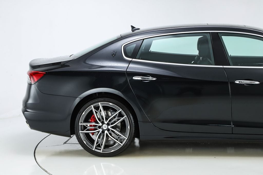 2023 Maserati Quattroporte Modena