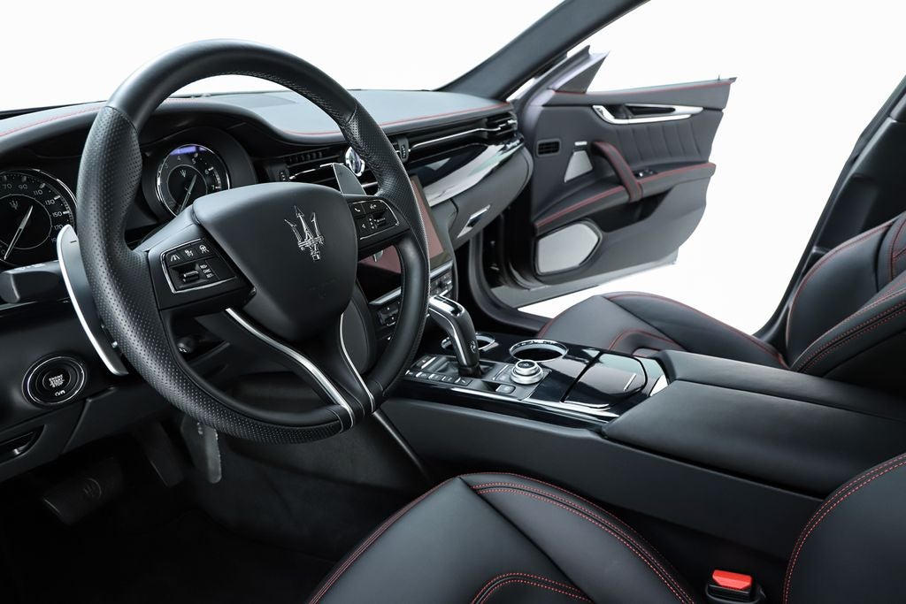 2023 Maserati Quattroporte Modena