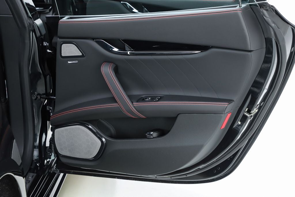 2023 Maserati Quattroporte Modena