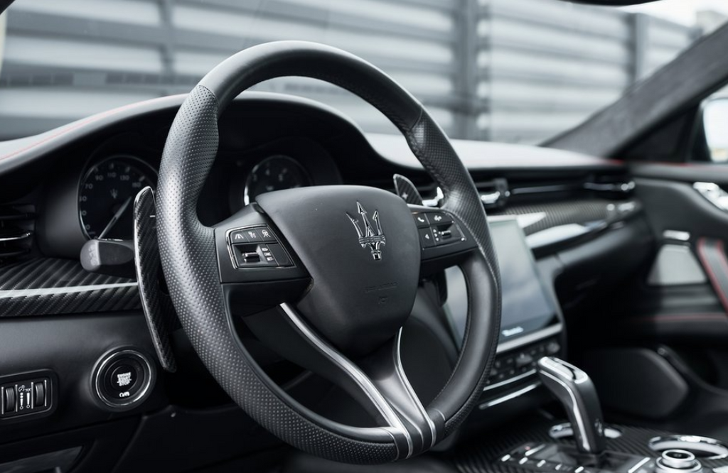 2021 Maserati Quattroporte Trofeo