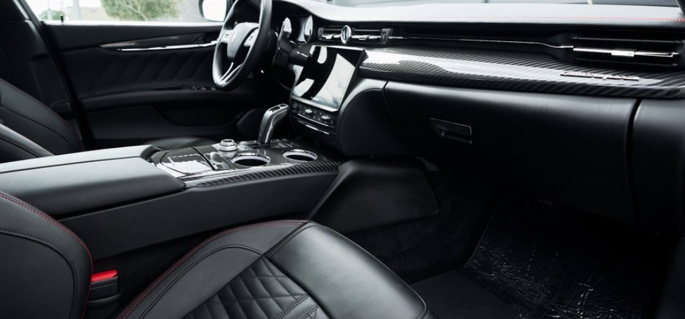 2021 Maserati Quattroporte Trofeo