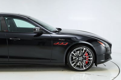 2021 Maserati Quattroporte Trofeo